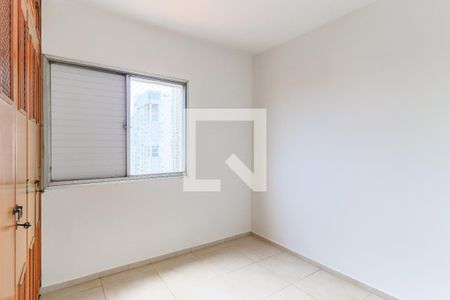 Quarto 2 de apartamento para alugar com 2 quartos, 65m² em Parque Colonial, São Paulo