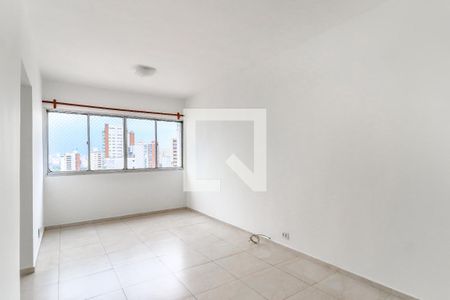 Sala de apartamento para alugar com 2 quartos, 65m² em Parque Colonial, São Paulo