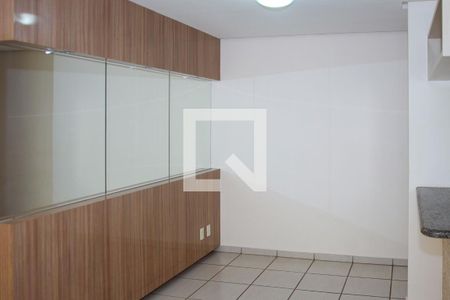 Sala de apartamento para alugar com 2 quartos, 58m² em Vila dos Alpes, Goiânia