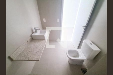 Banheiro de apartamento para alugar com 1 quarto, 63m² em Laranjeiras, Rio de Janeiro