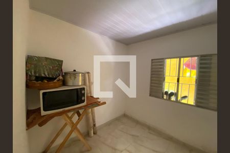 Quarto 1 de casa para alugar com 2 quartos, 80m² em Vila Alzira, Guarulhos