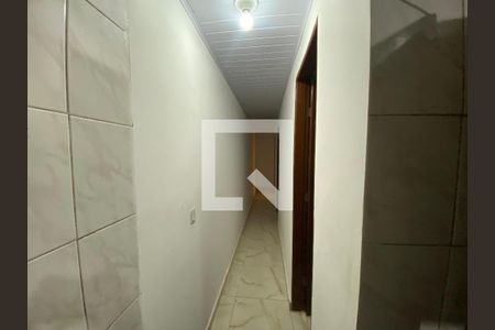 Corredor de casa para alugar com 2 quartos, 80m² em Vila Alzira, Guarulhos