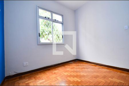 Quarto 1 de apartamento à venda com 3 quartos, 110m² em Sagrada Família, Belo Horizonte