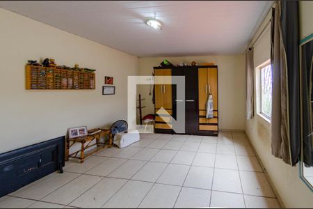 Quarto 2 de casa para alugar com 3 quartos, 140m² em Álvaro Camargos, Belo Horizonte