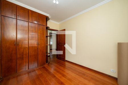 Quarto 1 de casa para alugar com 3 quartos, 200m² em Vila Alexandria, São Paulo