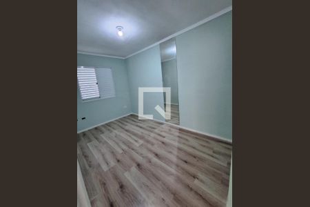 Foto 01 de apartamento à venda com 2 quartos, 52m² em Parque Pinheiros, Taboão da Serra