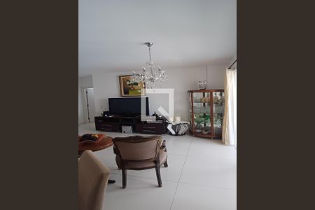 sala de apartamento para alugar com 2 quartos, 89m² em Canto, Florianópolis