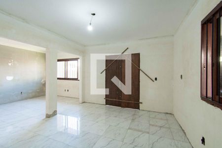 Sala de casa à venda com 5 quartos, 400m² em Rio Branco, Canoas