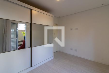 Quarto 1 de apartamento à venda com 2 quartos, 55m² em Parque Renato Maia, Guarulhos