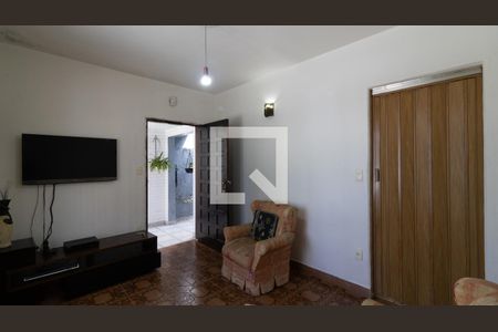 Sala de casa à venda com 3 quartos, 200m² em Cidade Patriarca, São Paulo