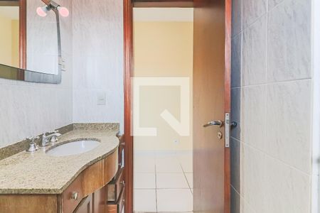 Banheiro da Suíte de casa para alugar com 3 quartos, 190m² em Jardim Bonfiglioli, São Paulo