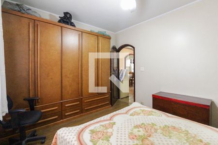 Quarto 2 de casa à venda com 3 quartos, 214m² em Vila Campanela, São Paulo