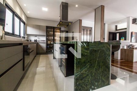 Casa de condomínio à venda com 380m², 3 quartos e 4 vagas Casa de condomínio à venda com 380m², 3 quartos e 4 vagasCozinha