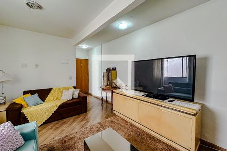 Sala de casa à venda com 4 quartos, 185m² em Água Rasa, São Paulo