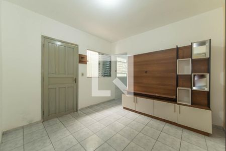 Sala de casa para alugar com 2 quartos, 62m² em Vila Fachini, São Paulo