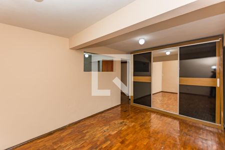 Suíte 1 de casa para alugar com 3 quartos, 327m² em Alto Caiçaras, Belo Horizonte