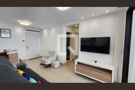 Detalhe Sala de apartamento para alugar com 2 quartos, 83m² em Aparecida, Santos