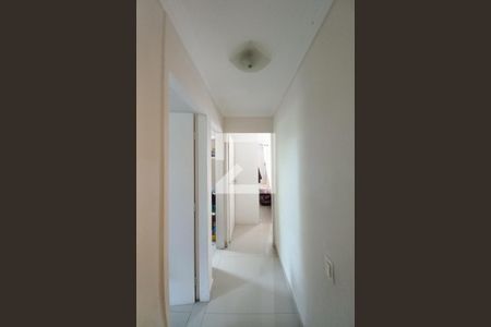 Corredor de apartamento à venda com 3 quartos, 65m² em Jardim Ipaussurama, Campinas