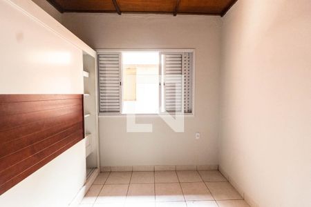 Quarto 1 de casa para alugar com 2 quartos, 170m² em Santana, São Paulo