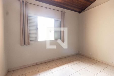 Quarto 2 de casa para alugar com 2 quartos, 170m² em Santana, São Paulo