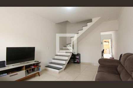 Sala de casa à venda com 2 quartos, 88m² em Jardim Piqueroby, São Paulo