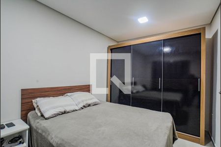 Quarto 2 de casa à venda com 2 quartos, 75m² em Jardim Ocara, Santo André