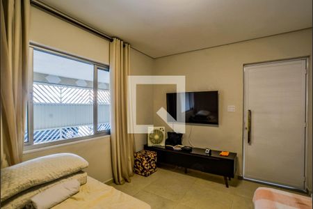 Sala de casa à venda com 2 quartos, 75m² em Jardim Ocara, Santo André