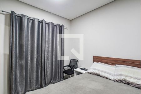 Quarto 2 de casa à venda com 2 quartos, 75m² em Jardim Ocara, Santo André