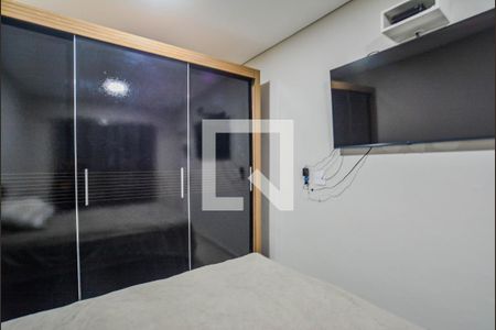 Quarto 2 de casa à venda com 2 quartos, 75m² em Jardim Ocara, Santo André