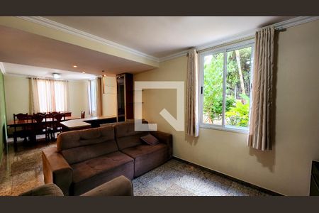 Sala de casa para alugar com 3 quartos, 180m² em Jardim Ana Maria, Jundiaí