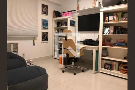 Apartamento à venda com 3 quartos, 200m² em Copacabana, Rio de Janeiro