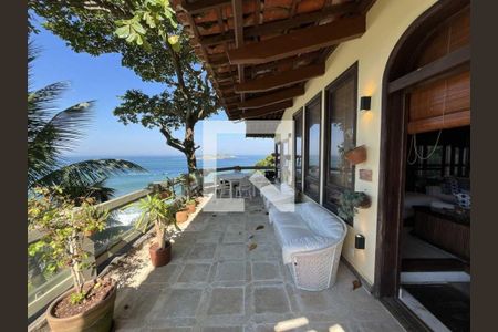 Casa de condomínio à venda com 816m², 4 quartos e 4 vagas