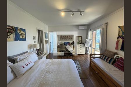 Casa de condomínio à venda com 816m², 4 quartos e 4 vagas