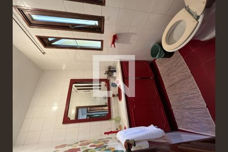 Casa de condomínio à venda com 816m², 4 quartos e 4 vagas