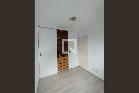 Quarto 1 e Armários de apartamento à venda com 3 quartos, 60m² em Vila das Merces, São Paulo