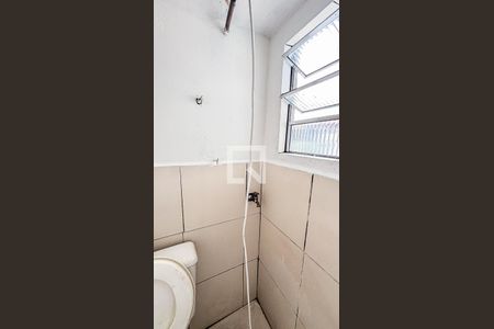 Banheiro de casa para alugar com 1 quarto, 35m² em Vila Palmares, Santo André