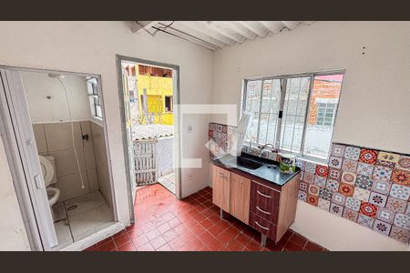 Cozinha de casa para alugar com 1 quarto, 35m² em Vila Palmares, Santo André