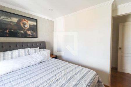 Apartamento à venda com 231m², 3 quartos e 2 vagas Apartamento à venda com 231m², 3 quartos e 2 vagasQuarto 1