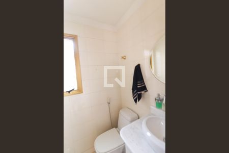 Apartamento à venda com 231m², 3 quartos e 2 vagas Apartamento à venda com 231m², 3 quartos e 2 vagasLavabo