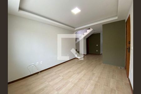 Casa à venda com 3 quartos, 160m² em Engenho do Mato, Niterói