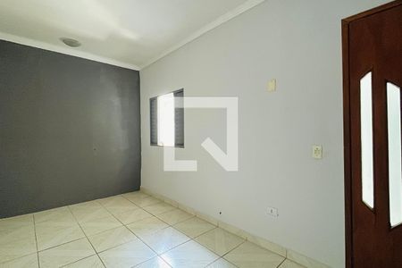 Quarto 2 de casa para alugar com 2 quartos, 200m² em Picanço, Guarulhos