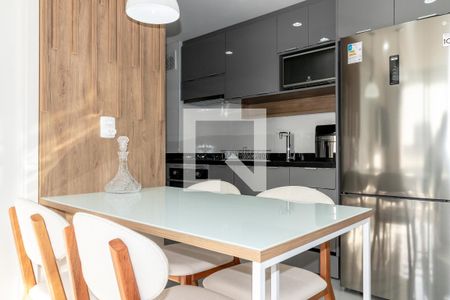 Cozinha de apartamento para alugar com 2 quartos, 40m² em Moema, São Paulo