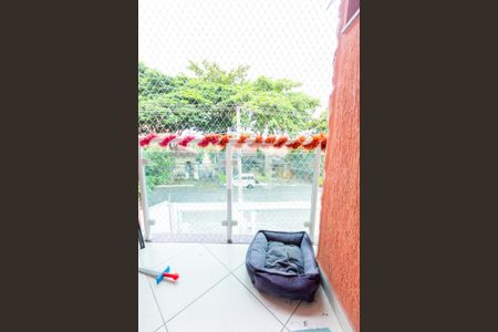 Casa de condomínio à venda com 80m², 3 quartos e 1 vaga Casa de condomínio à venda com 80m², 3 quartos e 1 vagaVaranda