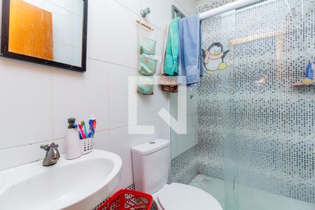 Casa de condomínio à venda com 80m², 3 quartos e 1 vaga Casa de condomínio à venda com 80m², 3 quartos e 1 vagaBanheiro da suíte 2