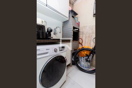 Casa de condomínio à venda com 80m², 3 quartos e 1 vaga Casa de condomínio à venda com 80m², 3 quartos e 1 vagaÁrea de Serviço - Churrasqueira