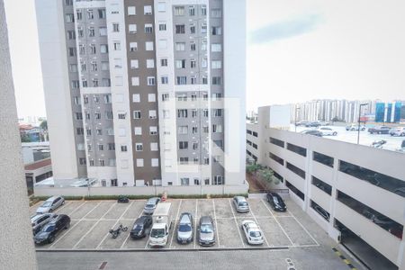 Vista da Sala de apartamento para alugar com 2 quartos, 43m² em Jardim Monte Alegre, Taboão da Serra