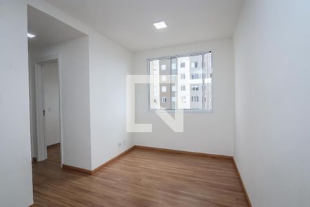 Sala de apartamento para alugar com 2 quartos, 43m² em Jardim Monte Alegre, Taboão da Serra