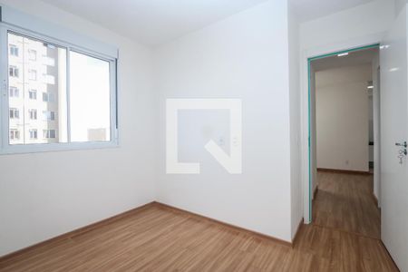 Quarto 2 de apartamento para alugar com 2 quartos, 43m² em Jardim Monte Alegre, Taboão da Serra