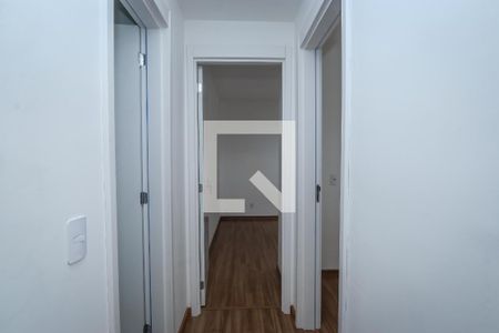 Corredor de apartamento para alugar com 2 quartos, 43m² em Jardim Monte Alegre, Taboão da Serra