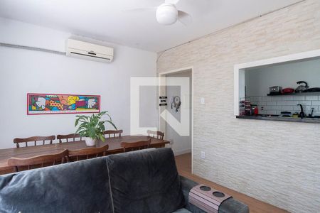 Sala de apartamento à venda com 4 quartos, 84m² em Santa Tereza, Porto Alegre